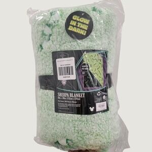 Nightmare Before Christmas Oogie Boogie Glow-N-The-Dark Sherpa Big Throw Blanket